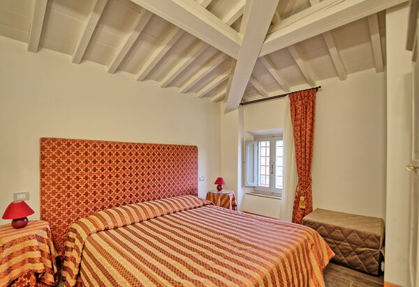 Montaione: Спальня