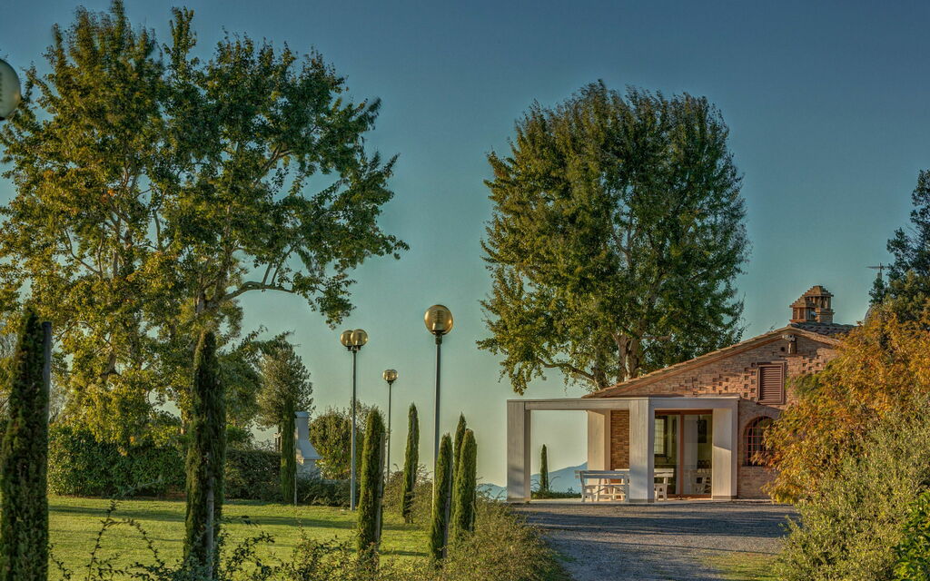 Montaione: Сад, Экстерьеры