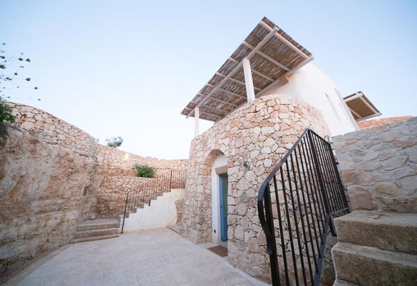 Trullo Torre Suda: Draussen