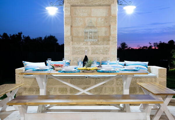 Trullo Torre Suda: Draussen