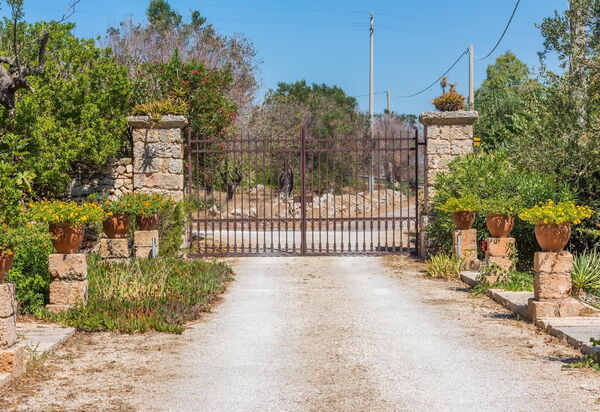 Tia Trullo: Extérieurs