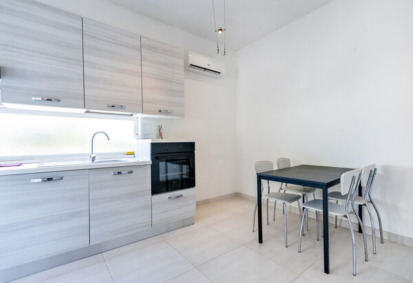 Cotriero: Cuisine, Salle à manger