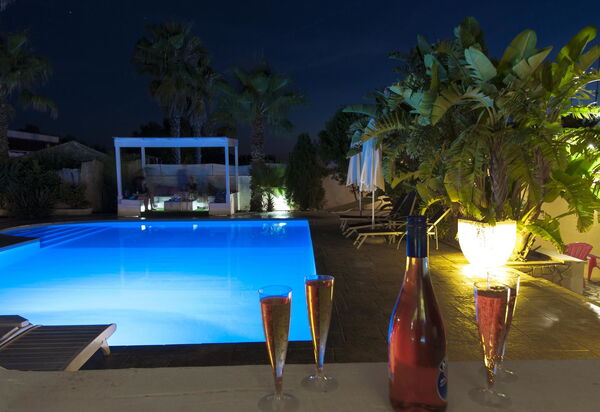 Cotriero: bassin, Jardin