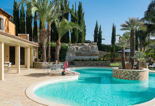 Villa Agorà: zwembad