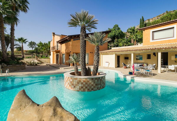 Villa Agorà: zwembad