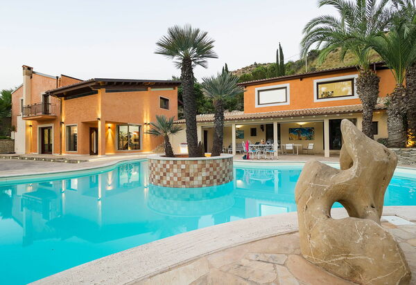 Villa Agorà: zwembad