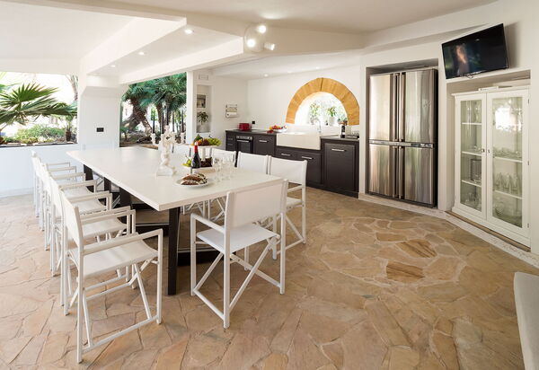 Villa Agorà: Buitenshuis, Keuken