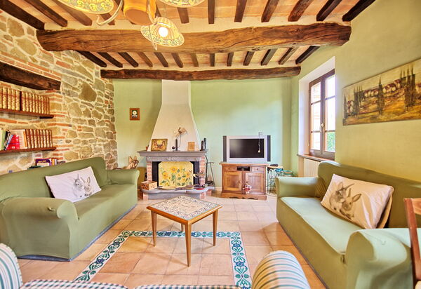 Villa Poggiospinoso: Гостиная