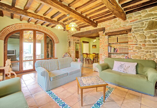 Villa Poggiospinoso: Гостиная