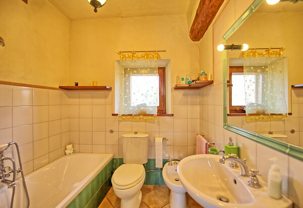 Villa Poggiospinoso: Ванная комната