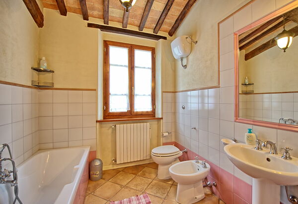 Villa Poggiospinoso: Ванная комната