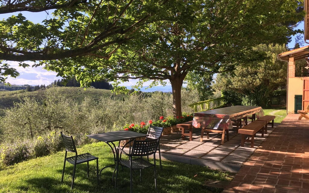 Tenuta Cambiano: Amenities, Garden, Outdoor