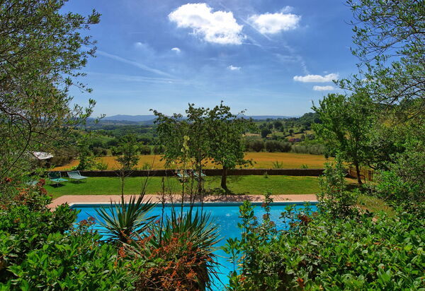 Villa Sarteano: Schwimmbad