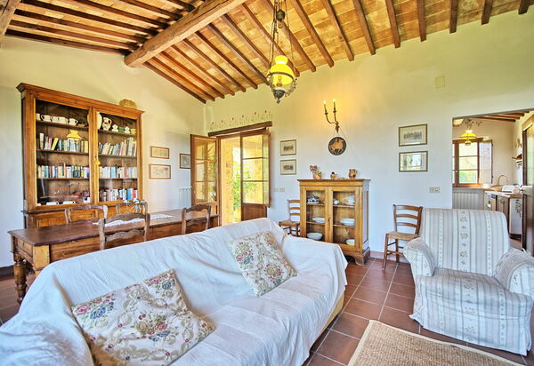 Villa Sarteano: Esszimmer, Wohnzimmer