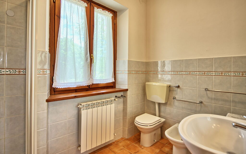Casale Daniele: Bathroom