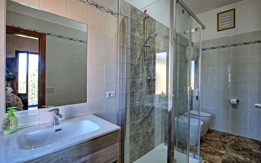Villa Mario: Bathroom