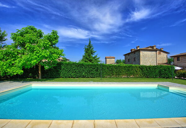 Casale Tiziano: Schwimmbad