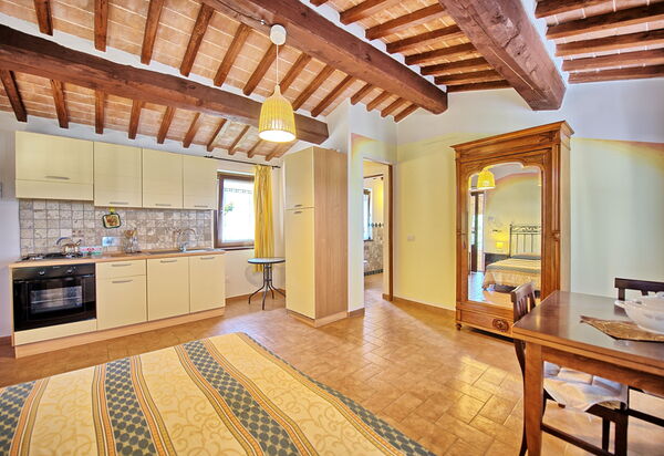 Casale Tiziano: Esszimmer, Küche, Schlafzimmer