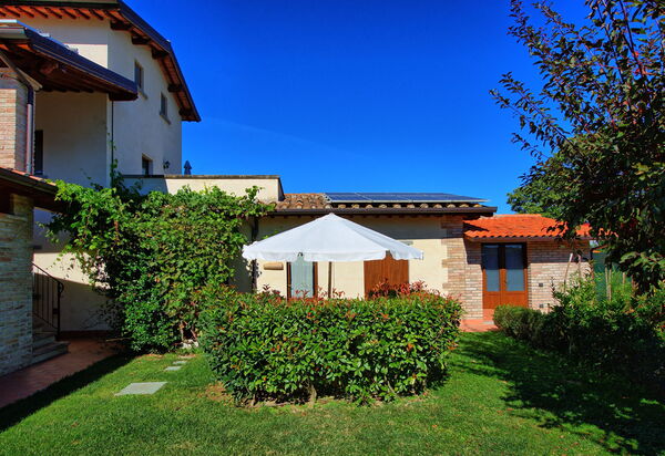 Casale Tiziano: Garten