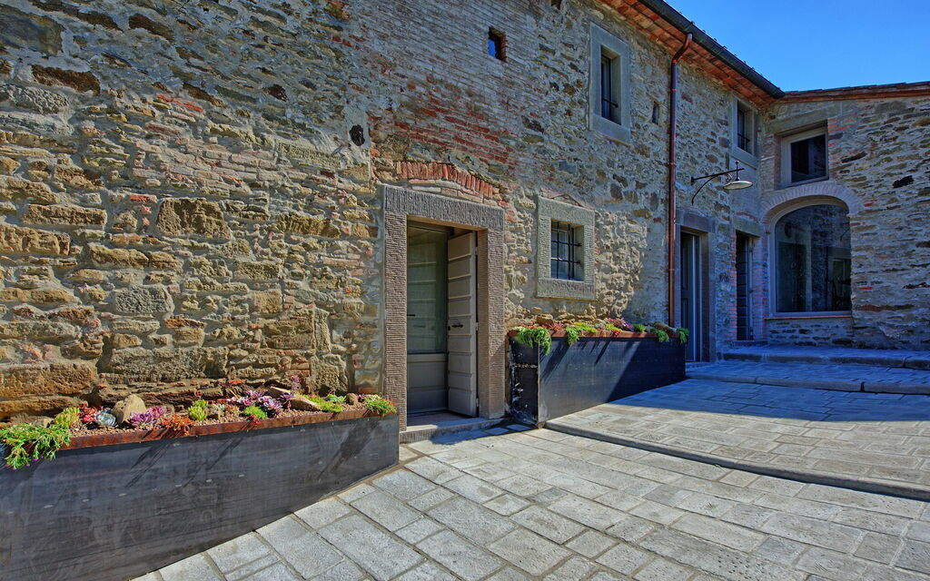 Casa La Fonte: Building Exterior, Outdoor