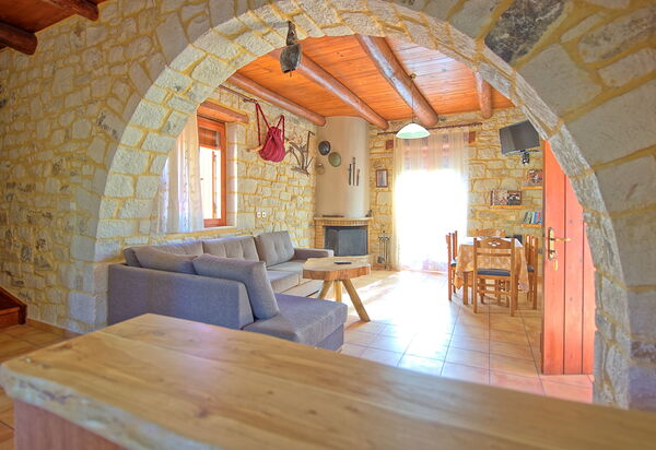 Villa Vrisses: Salon