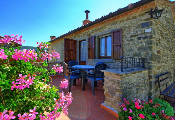 Borgo Veronica: Außen