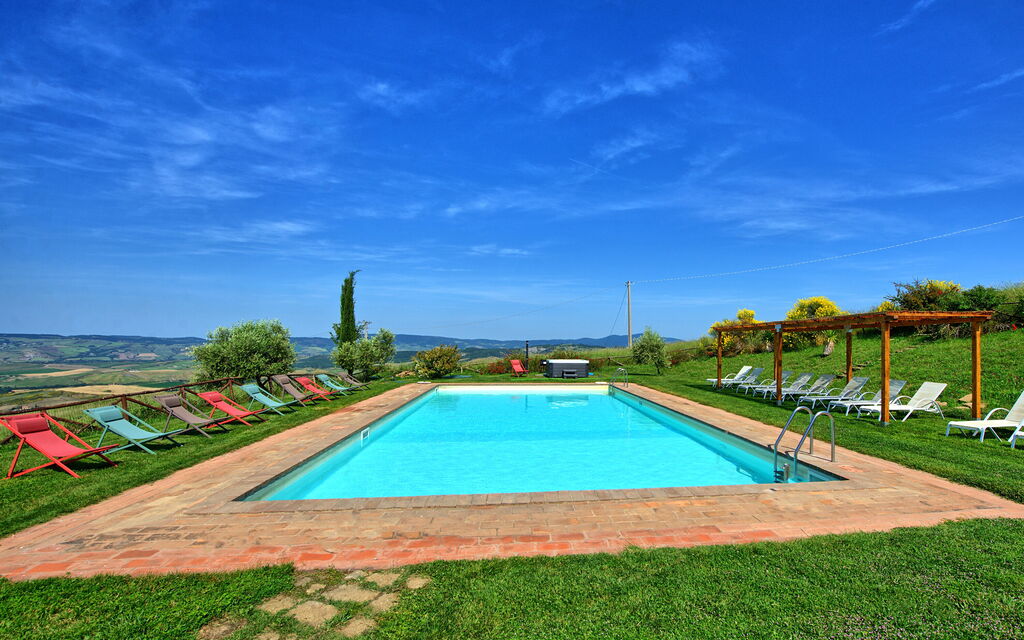 Casale Santa Francesca: all'aperto, Giardino, Piscina, Vista Panoramica