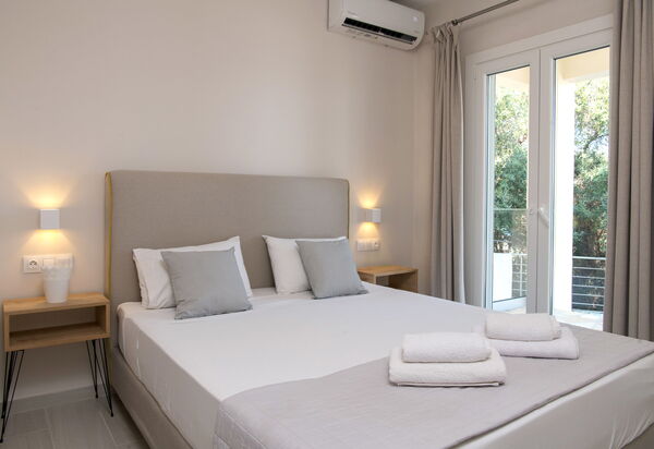 Beachfront Villa Seasun: Bedroom