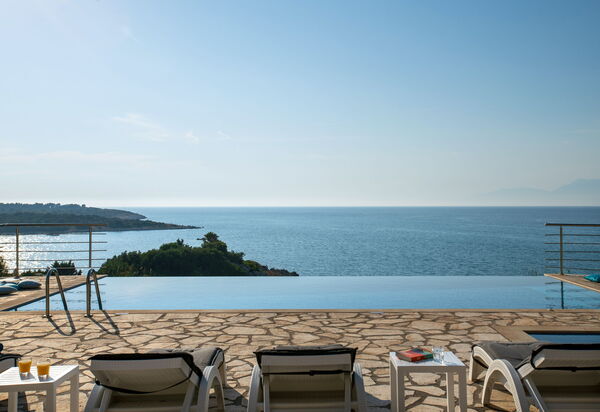 Beachfront Villa Seasun: Outdoor, Pool, Scenic View
