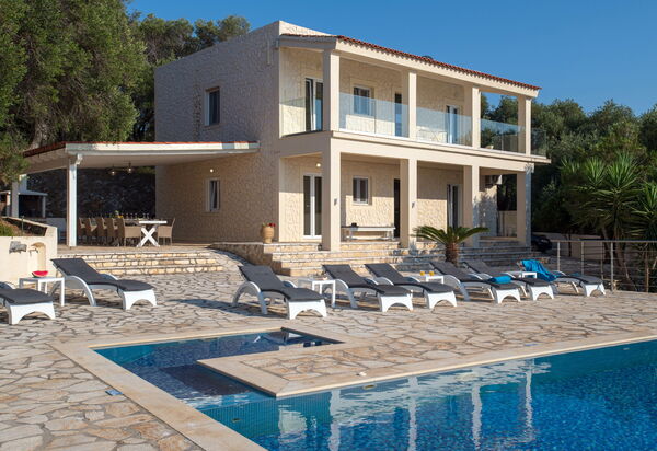 Beachfront Villa Seasun: Balcony / Terrace / Patio, Building Exterior, Outdoor, Pool