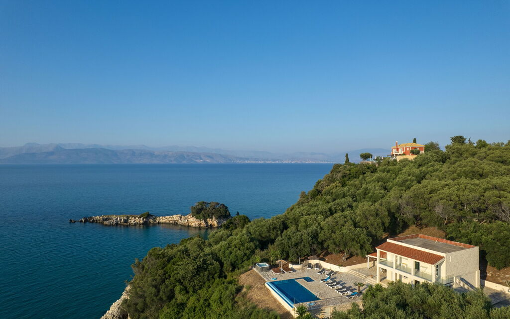 Beachfront Villa Seasun: Building Exterior, Outdoor, Scenic View