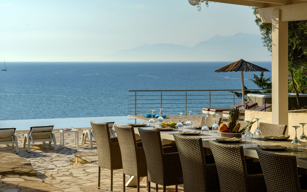 Beachfront Villa Seasun: Outdoor, Scenic View