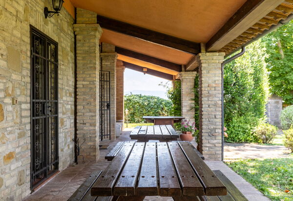 Villa Reale: Balkon / Terrasse / Patio, Garten