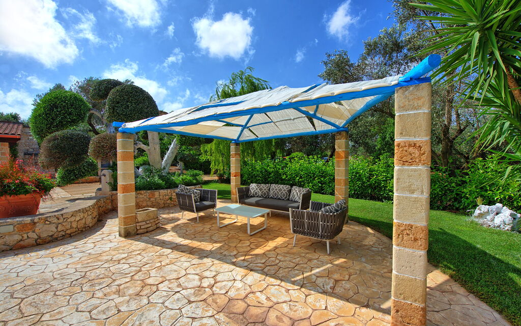 Lamia Santo Arcangelo: Garden, Outdoor