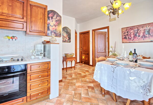Casa Vasco: Dining Room, Kitchen