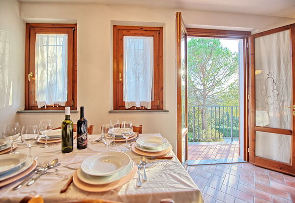 Casa Vasco: Dining Room, Kitchen