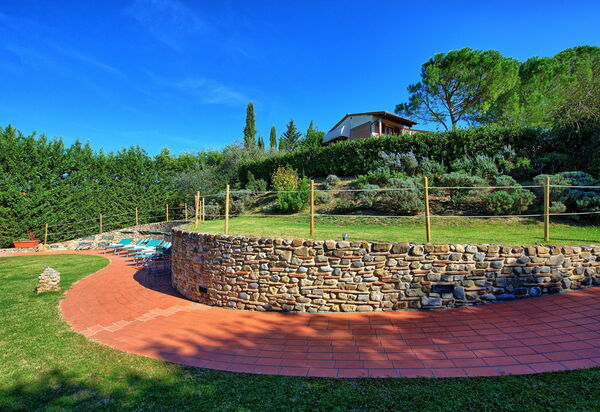 Casa Vasco: Garden, Outdoor
