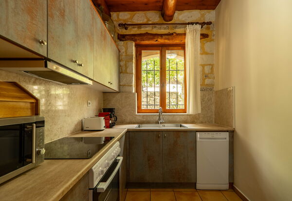 Villa Nipos: Кухня