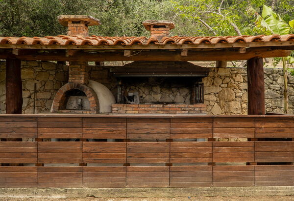 Villa Nipos: Открытый