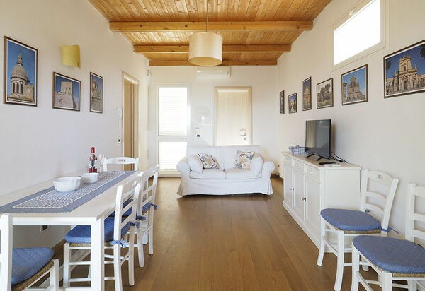 Villa Ariel: Esszimmer, Wohnzimmer