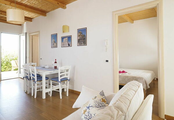 Villa Ariel: Esszimmer, Wohnzimmer