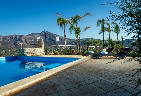 Villa Le Muse: бассейн