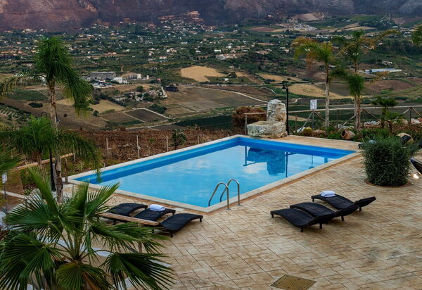 Villa Le Muse: бассейн, Взгляды