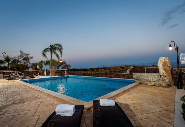 Villa Le Muse: бассейн, Взгляды