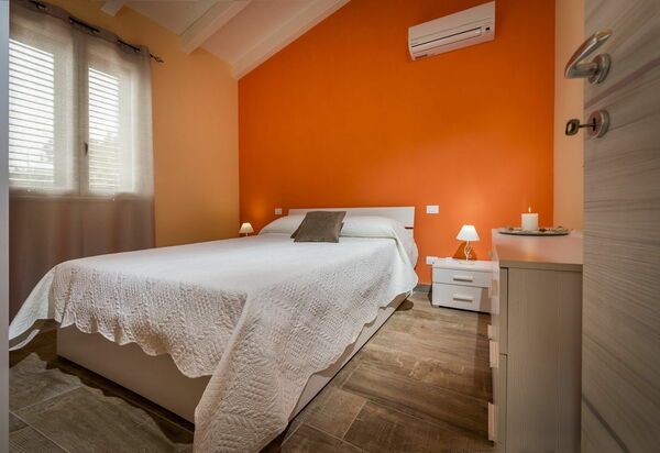 Villa Mare e Monti: chambre à coucher