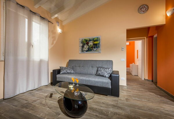 Villa Mare e Monti: Salon