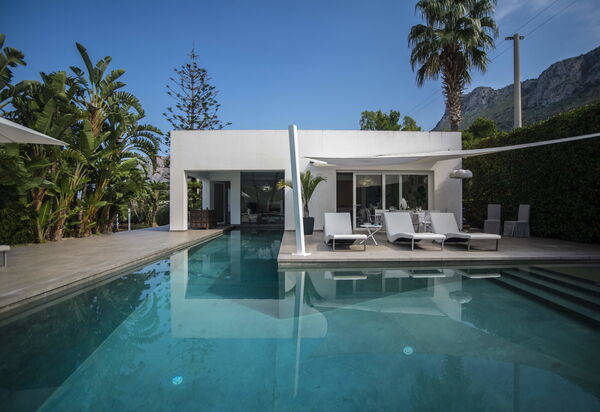 Villa Denari: бассейн