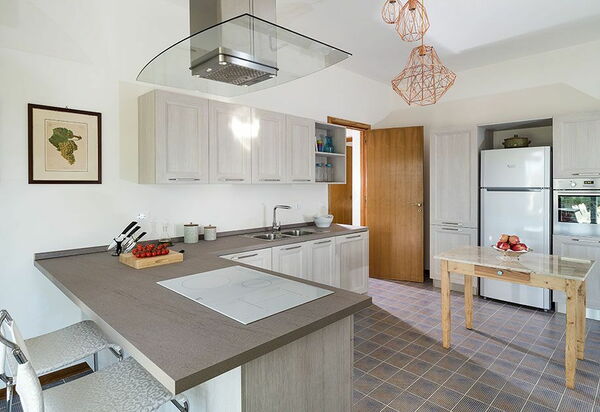 Villa Salinella: Küche