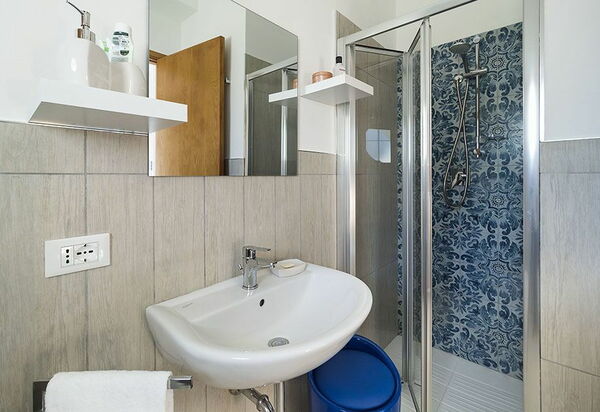 Villa Salinella: Bad