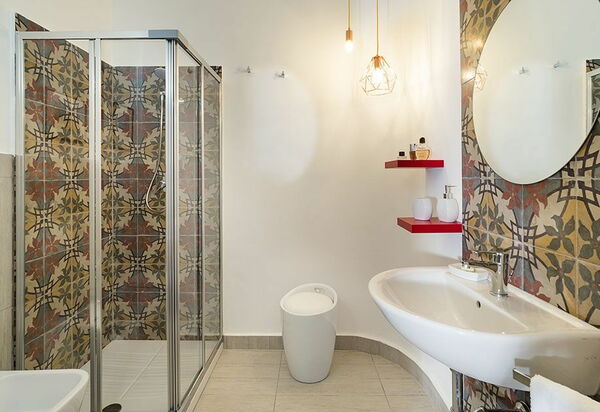 Villa Salinella: Bad